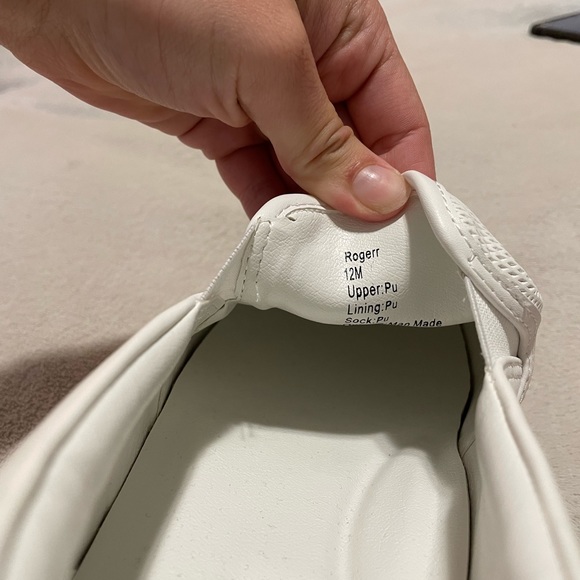 Size 12 White Steve Madden slip ons - Picture 3 of 4